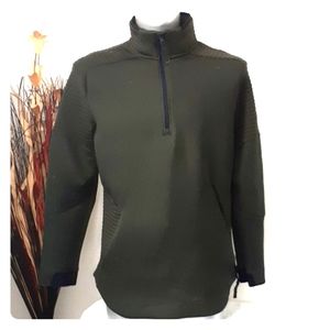 🔥​NWOT Under Armour Unstoppable Move Shirt. Zip